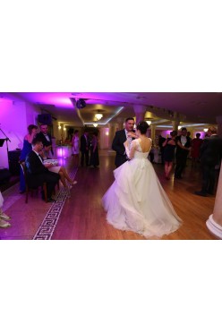 Suknia Papilio koronka kryształki