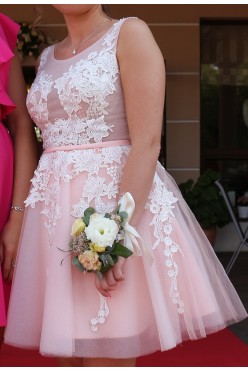 Sukienka do ślubu cywilnego lub dla druhny