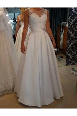 Sprzedam suknię ślubną