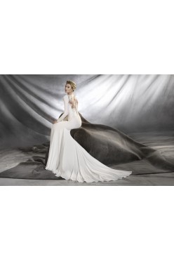 Suknia ślubna Pronovias 2017 Orquidea