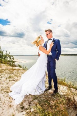 Suknia ślubna na niską panne młodą