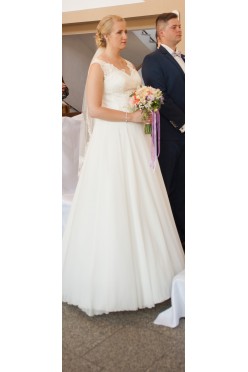 Piękna Suknia Ślubna