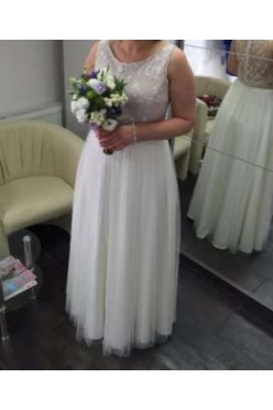 Piękna rustykalna suknia Laura Romano L