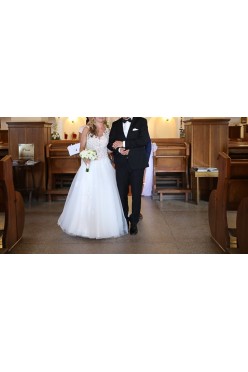 Sprzedam piękną suknie ślubną 2017