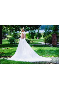 Wyjątkowa suknia typu Syrenka z cudownie długim trenem