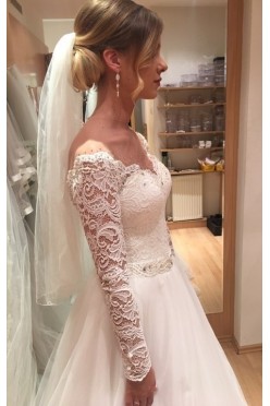 Suknia ślubna z długim rękawem + welon gratis