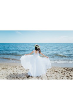 Piękna suknia z kolekcji Estera Novia 2017