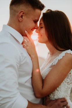 Przepiękna suknia ślubna ivory, rozmiar 36