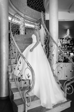 Sprzedam wyjątkową suknie ślubną