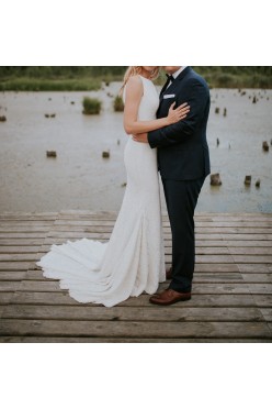 Suknia ślubna Pronovias Ornani (kolekcja 2017)