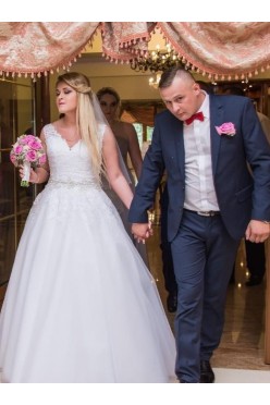 Suknia ślubna 2500 zł