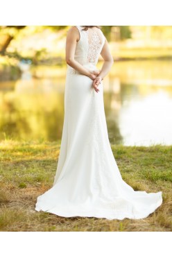 Prosta i elegancka suknia ślubna Gala, model Uriel 2017