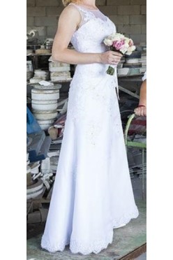 Suknia ślubna dla drobnej Pani