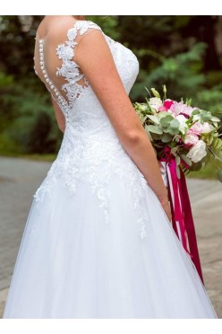 Koronkowa biała suknia ślubna Mori Lee 2889