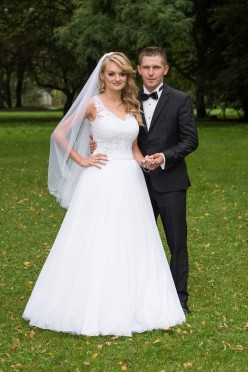 Sprzedam suknię ślubną