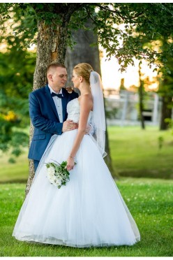 Suknia ślubna Śnieżynka