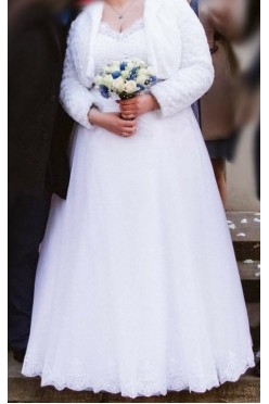 Suknia ślubna Celise + welon + bolerko