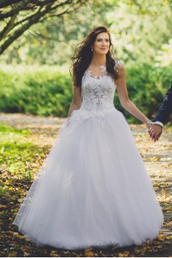 Suknia ślubna Arsenie MS Moda 2017