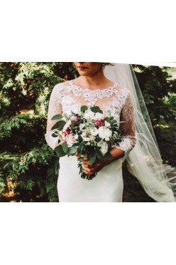 Koronkowa suknia ślubna z trenem Elizabeth Passion