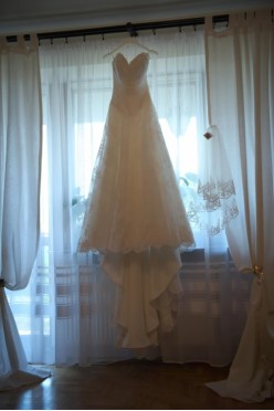 Suknia Ślubna Lillian West 6320