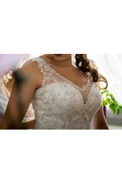 Unikatowa Suknia Ślubna, kryształy Swarovskiego, Rozm. 40