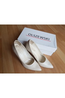 Buty ślubne, klasyczne skórzane szpilki Olszewski, rozm. 39