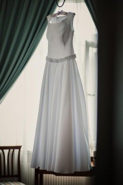 Piękna, klasyczna suknia ślubna