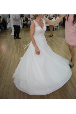 Suknia ślubna z salonu Diana Rzeszów