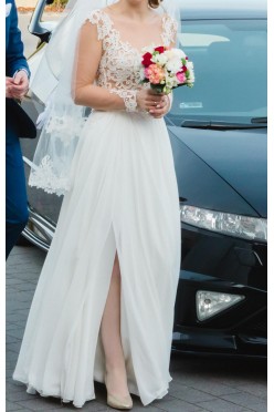 Piękna lekka suknia ślubna