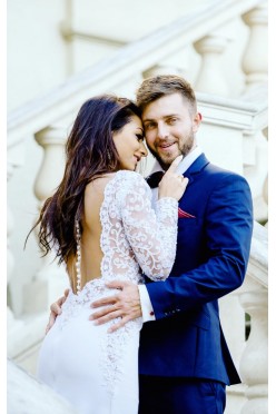 Suknia slubna berta bridal koronka odkryte plecy 36