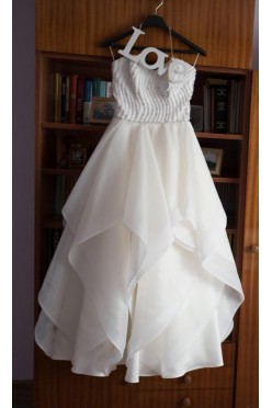 Suknia ślubna - falbany