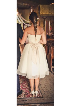 Krótka suknia ślubna