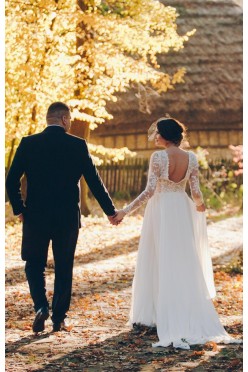 Suknia projektu Violi Piekut