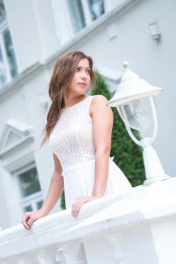 Suknia ślubna Miriam 201736 / 38 ivory