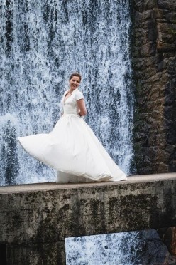 Sprzedam suknię ślubną