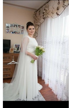 Sprzedam suknię Justina Alexander 8733