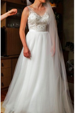 Suknia Moonlight rozmiar XS/S dla niskiej panny młodej