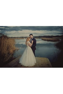 Wyjątkowa Suknia Ślubna 38/40 Oświęcim