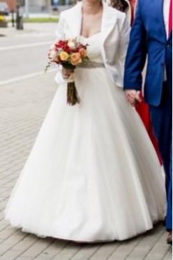 Sprzedam Suknię ślubną r. 36/38