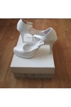 Buty ślubne
