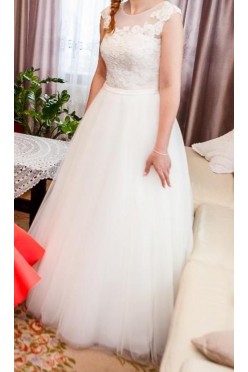 Subtelna Suknia Ślubna