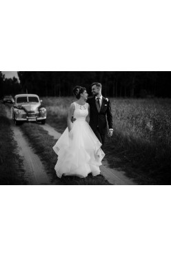 Suknia ślubna - falbany HIT 2018