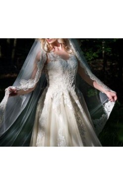 Suknia ślubna afrodyta rzeszów 36/38 z welonem