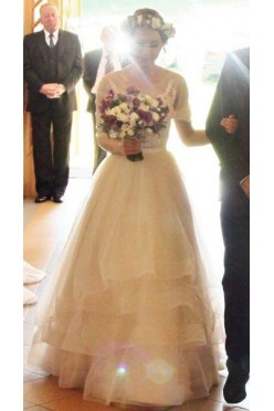 Suknia ślubna dwuczęściowa (koronkowe body + spódnica)