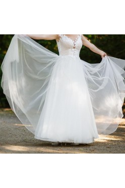 Suknia ślubna „Nilay” z kolekcji MONICA LORETTI 2018