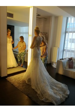 Suknia ślubna, model kryzanta, firma milanova.