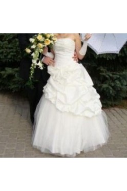 Suknia ślubna w stylu retro