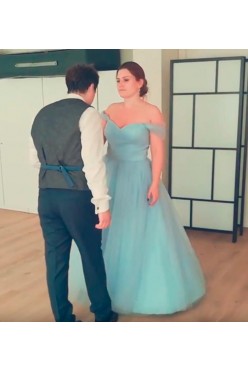 Piękna Błękitna Suknia 40 42 44