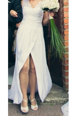 Sprzedam bardzo elegancką suknię ślubną -Poznań