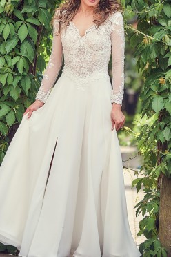 Zwiewna suknia ślubna